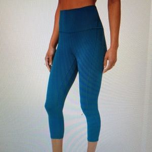 Lululemon Pace Rival High-Rise Size 4